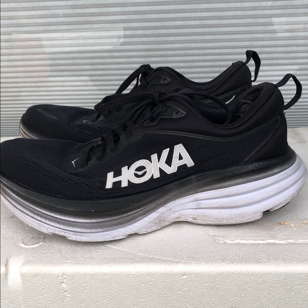 Hoka One One Clifton 8 Womens Black And White Running Shoes Size 9.5D
